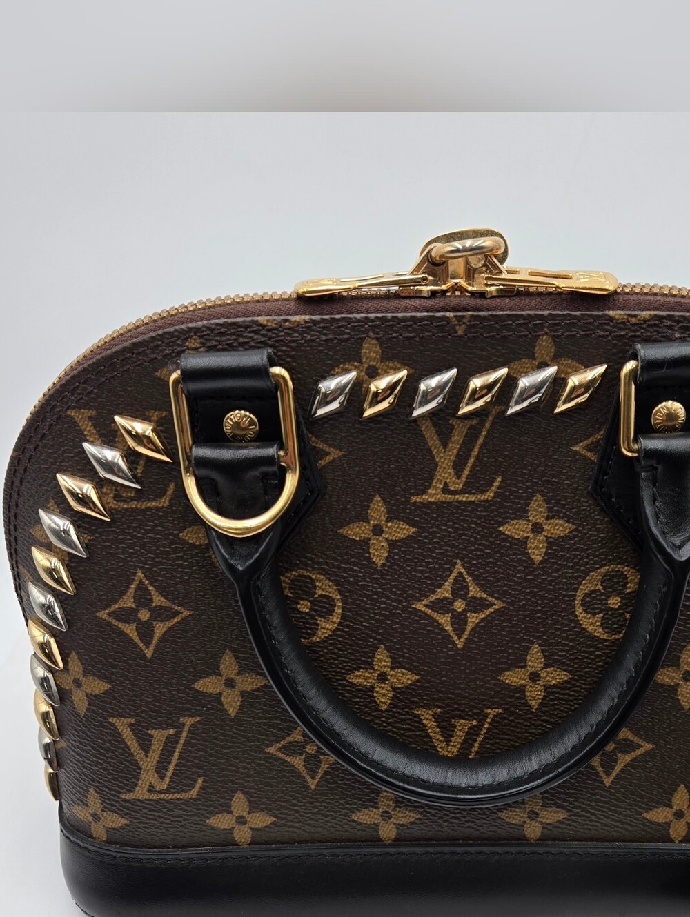 Louis Vuitton Limited Edition Monogram Macassar Canvas Studded Alma - COA incl - Picture 4 of 14